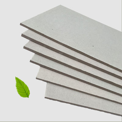 2Tarjetas de papel duro gris de espesor de 0,0 mm a 5,0 mm para la fabricación de revestimientos de muebles