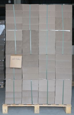 Venta al por mayor China Proveedor de publicidad Enmarcado de carpeta de espuma Panel trasero de cartón gris