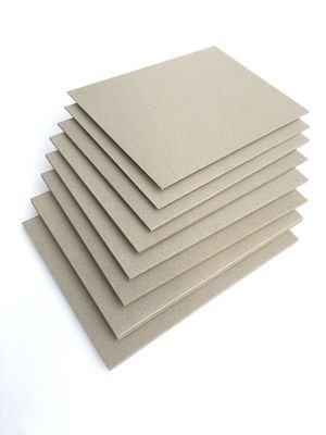 Papel de cartón dúplex recubierto en PE, papel reciclado de grabado de pulpa de impresión para embalaje a medida