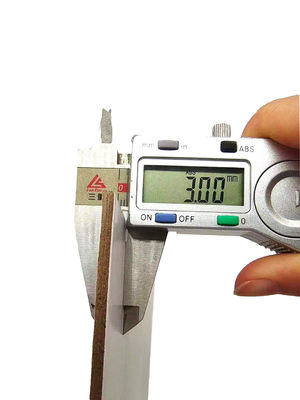 Rigidez del CD ≥ 1,2 mN.m Tablero duplex blanco con CD Diferencia de gramos ≤ 20 g y Embalaje