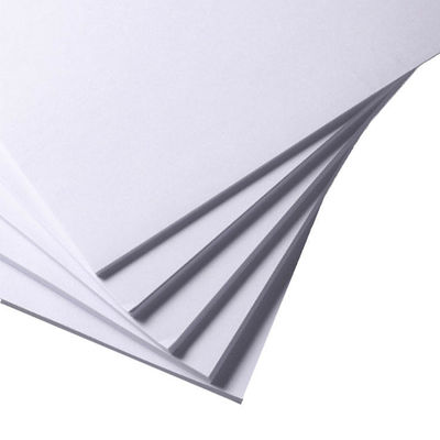 Papel de impresión offset sin revestimiento de madera 60 gm 70 gm 80 gm papel de fianza
