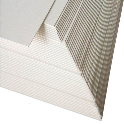 Tarjetas de papel plegable de celulosa mixta C1S 300 gm 350 gm FBB Tarjetas de marfil