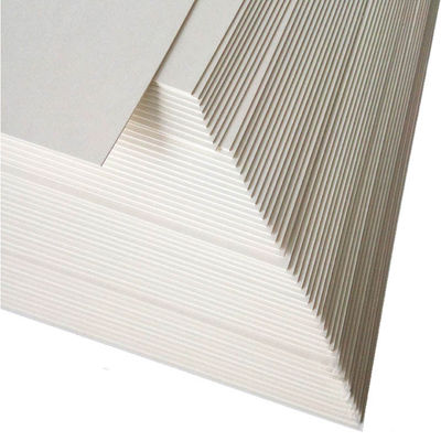 Fabricantes Fábrica Fbb Hoja de papel de cartón de gran volumen Gc1 Gc2 Fbb C1s Cartón