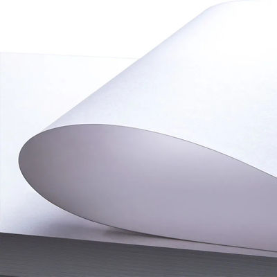 80 Gsm C1s Papel de arte brillante Jumbo Roll Blanqueza alta Tamaño personalizado