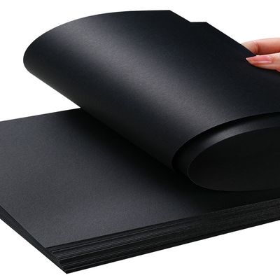Papel de color de pulpa mezclado 250 gms 300 gms Hojas de cartón de astillas Aceptado por encargo