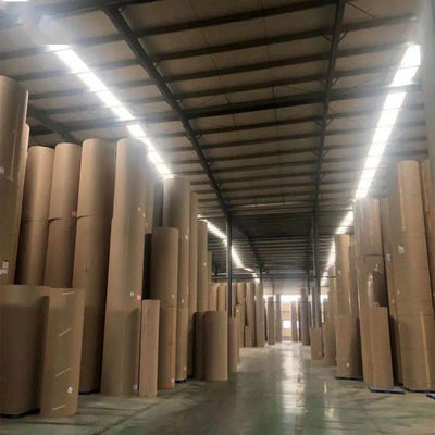 Papel de máscara Kraft 70g 400m Papel marrón 250 gsm Papel de rol Kraft